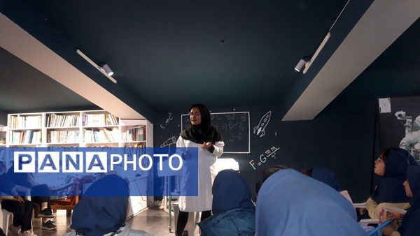 اردوی آموزشی و علمی دبستان آرمینه مصلی نژاد در انگاریوم دانشگاه فردوسی