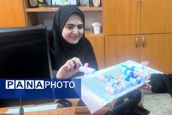 پاسداشت بزرگداشت حافظ شیرازی در اداره آموزش و پرورش ناحیه یک شهرری