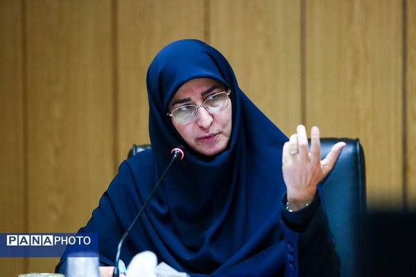 نشست صمیمانه وزیر آموزش و پرورش با مدیران مدارس