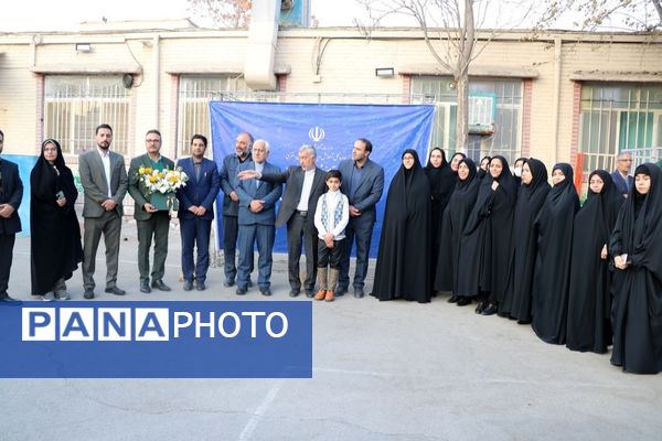  دانش‌آموزان با «انشای مهر» همراه شدند 