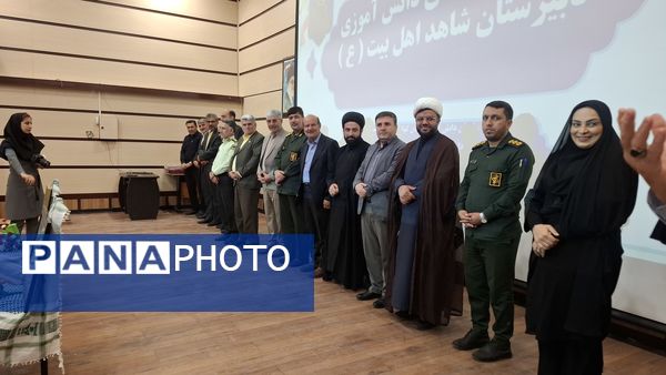 برگزاری مراسم یادواره شهدای دانش‌آموز در گچساران 