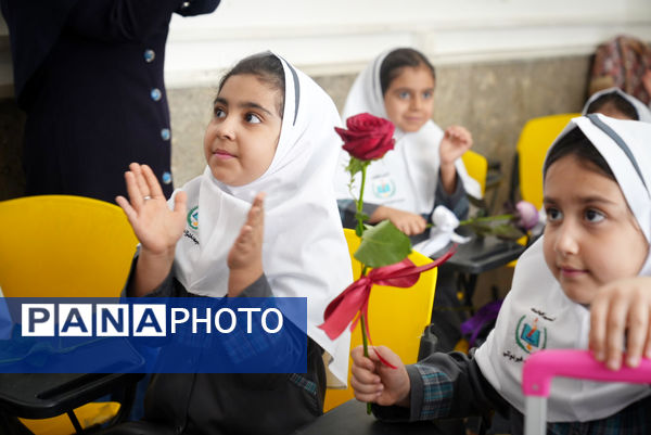 بهار کودکی در آستانه مهر؛ شکوفههای دبستان شمیم فاطمه