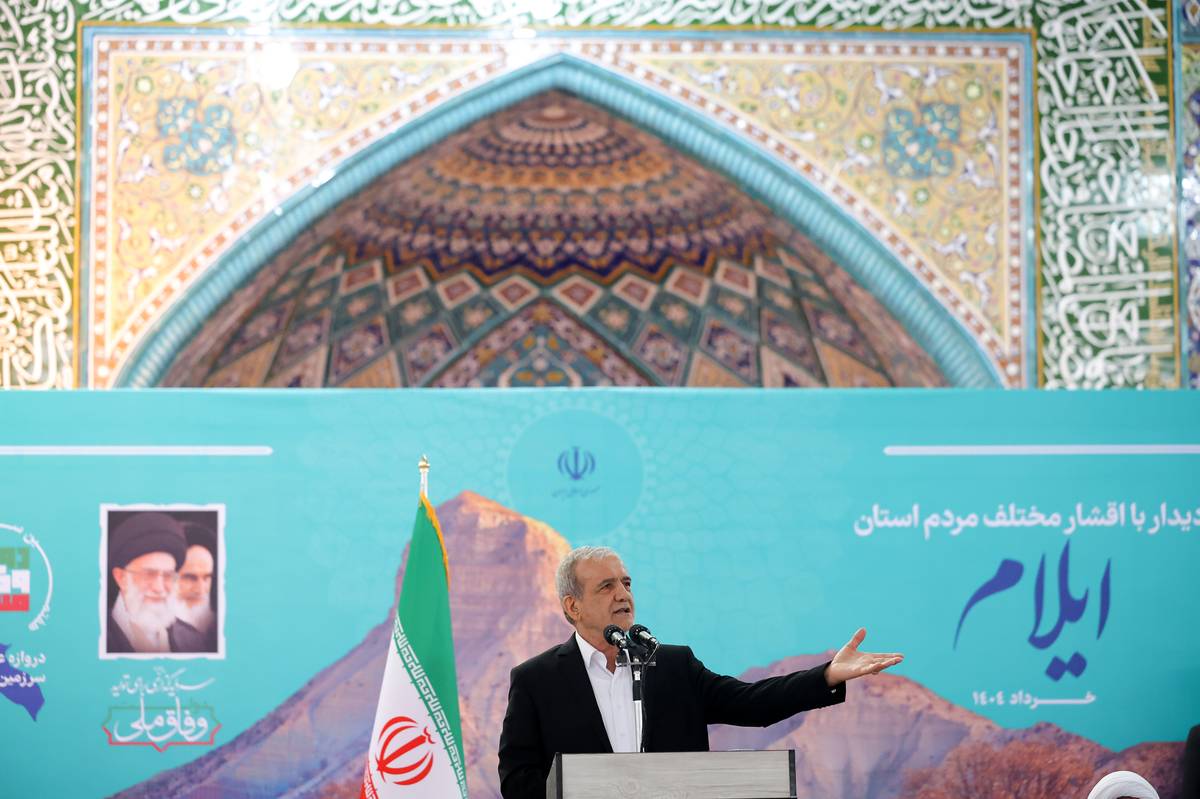 ما میخواهیم با دنیا تعامل کنیم اما زیر بار زور و قلدری نمیرویم