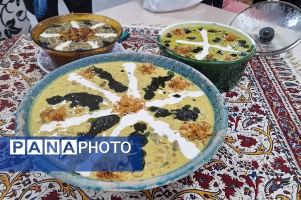 جشنواره غذای ایرانی به مناسبت هفته فرهنگی در فرهنگسرای بعثت صفادشت 