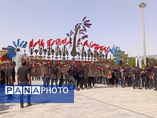 آیین پیاده‌روی جاماندگان اربعین حسینی در منطقه بادرود 