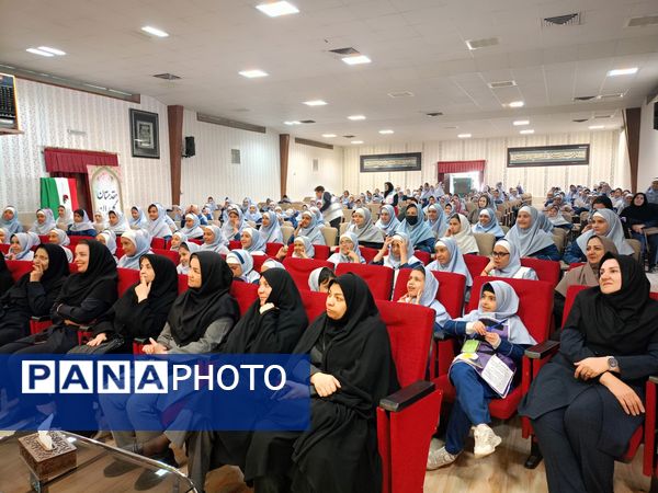  افتتاحیه پارک سلامت و آغاز به کار سفیران محیط یار  دبستان بنت الهدی صدر