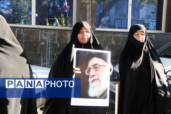 خروش یک‌صدا در حمایت از آرمان‌های انقلاب