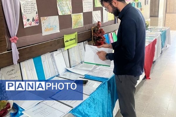 انتخابات همیار مشاور به‌مناسبت هفته بهداشت‌روان در آموزشگاه تلاش شهرستان بجنورد