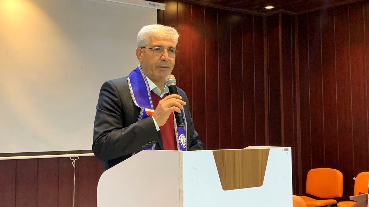 توانمندسازی مربیان پیشتاز، گامی مؤثر در هویت‌بخشی به دانش‌آموزان است