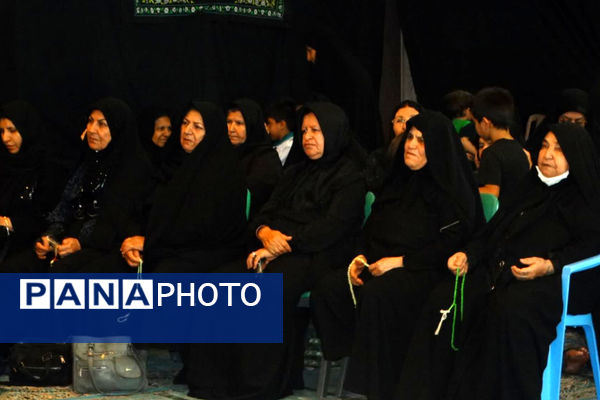 همایش شیرخوارگان حسینی، لاله‌های سرخ در آغوش مادران