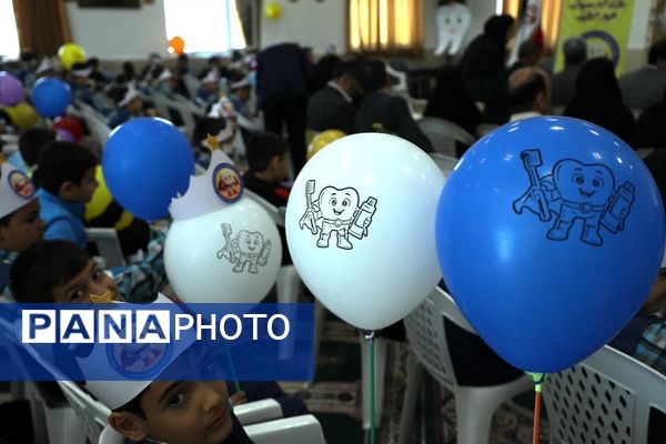 لبخند در صف صبحانه