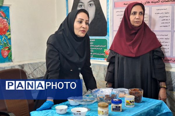 تابستانی متفاوت در دبیرستان دخترانه توحید یک؛آغاز فعالیت های مهارت محور پایگاه تابستانی