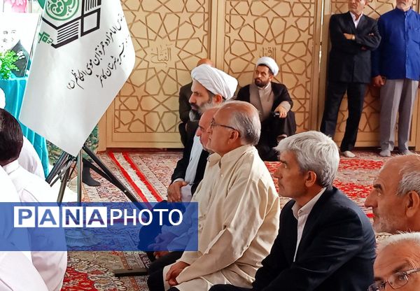 غبارروبی مزار امامزاده سید حمزه کاشمر