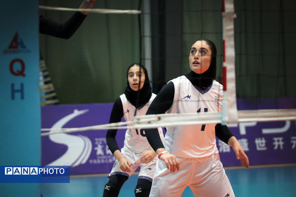 مسابقات دانش آموزی والیبال زیر 15 سال قهرمانی جهان - دختران  (ایران - شیلی)