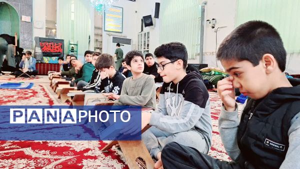 اعتکاف دانش‌آموزی در گرگان