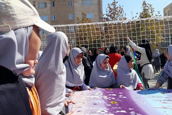 مسابقات خانوادگی در مدرسه پورشهریاری