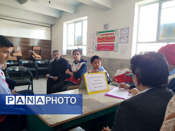 جلسه تشکل‌های دانش‌آموزی در دبیرستان نمونه دانش چناران