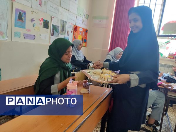 جشن سپاس معلم در دبستان شاهد حاج تقی آقا بزرگ مشهد