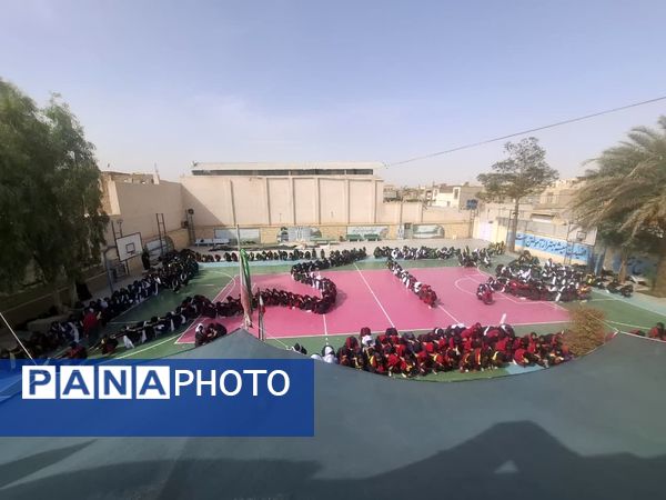بازدید مدرسان کشوری سازمان دانش‌آموزی از دبیرستان تمام تشکیلاتی عفت
