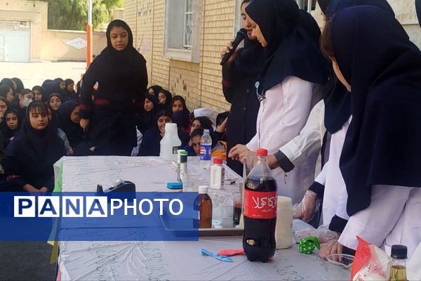 دانش‌آموزان با دستان خود، اسرار علم را گشودند