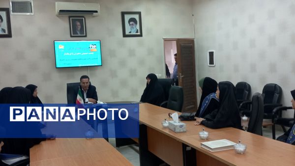 نشست مسئولان انجمن اسلامی مدارس سطح شهر با فرماندار سملقان