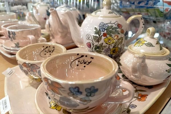 لالجین، نگین درخشان سفال ایران