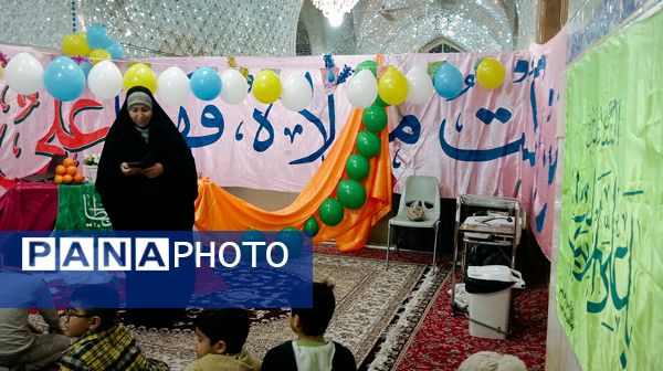 اجرای برنامه شاد برای کودکان در شهرستان کاشمر 