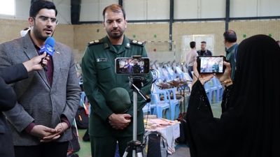 توزیع هزار بسته حمایتی آموزشی در جاجرم با هدف جلوگیری از بازماندگی تحصیلی

