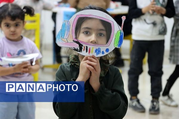 کودکان و نوجوانان دماوندی، چشمشان به ماه روشن شد