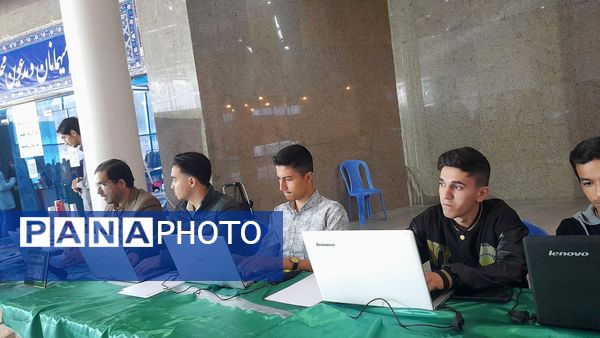 بازارچه اشتغال زایی بانوان در مشهد