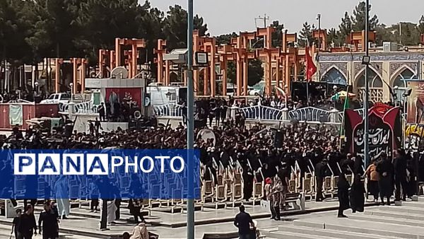 عزاداری عاشورای حسینی در امامزاده شاهرضا(ع) شهرضا با حضور هیات مذهبی