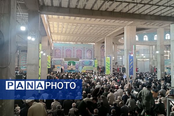 نماز عبادی سیاسی جمعه در هفته بسیج مستضعفین در نیشابور 