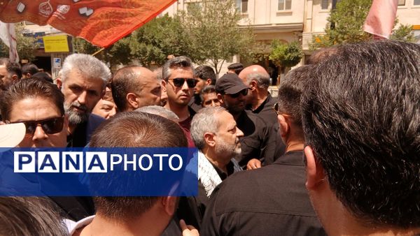 تشییع پیکر مطهر شهید سردار محمد کاظمی و تعدادی از شهدای جنگ تحمیلی در مشهد