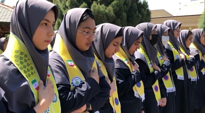 بازدید ارزیاب سازمان دانش‌آموزی کشور از دبیرستان تشکیلاتی المهدی ناحیه ۵ مشهد