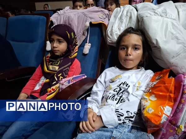 اکران فیلم سینمایی ببعی قهرمان در فرهنگسرای بعثت صفادشت
