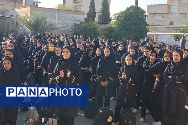مراسم بزرگداشت حافظ در آموزشگاه پویش ناحیه ۳ شیراز 