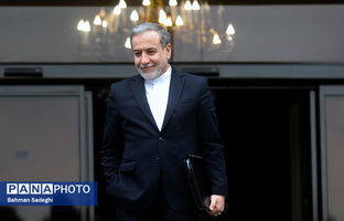 وزیر امور خارجه به پویش «بساز مدرسه» پیوست