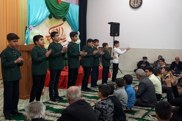 برگزاری جشن ولادت حضرت علی اکبر(ع)در مسجد خاتم النبیین بیرجند