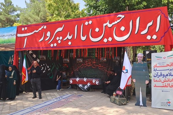 مواکب فرهنگی و پذیرایی در روز اربعین در امامزاده محروق و ابراهیم نیشابور 