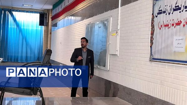 کارگاه مشاوره تحصیلی در مدرسه حضرت زینب (س) شهرستان اسدآباد 