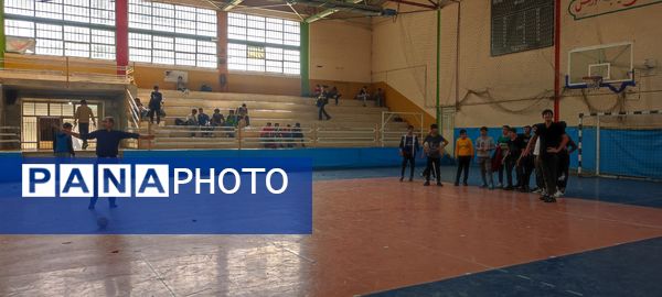 اجرای بازی‌های بومی، محلی در اردوی تمشک پسران شیروان
