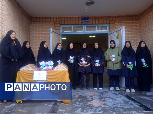  اجرای طرح انس با قرآن دبیرستان خاص نمونه فرهنگ مهر فاطمی