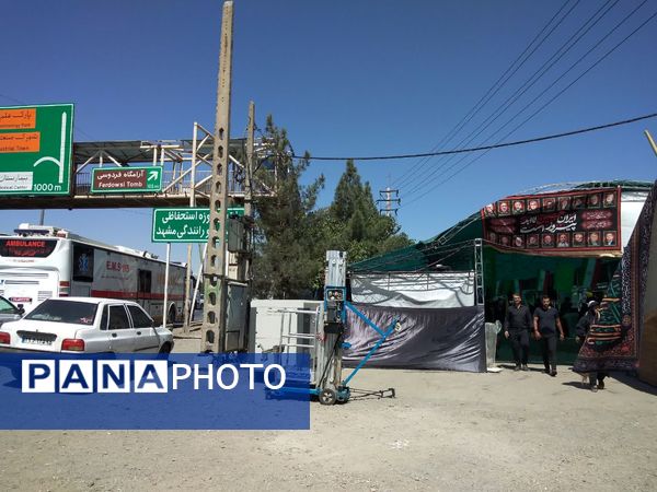 برپایی موکب شهدای شاهنامه و شهرداری منطقه ۱۲ و پذیرایی از زائران امام رضا (ع) در مشهد 