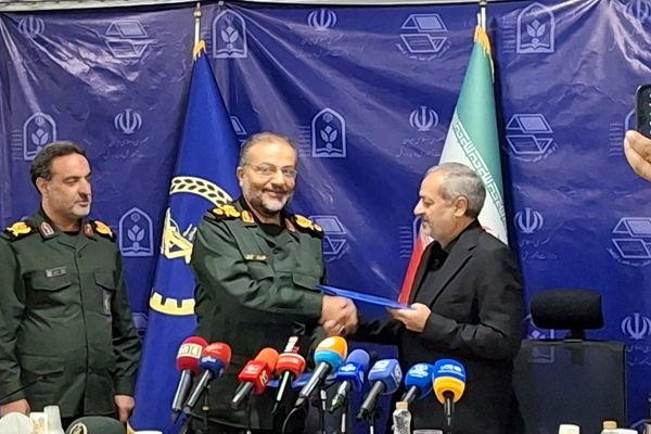 سال آینده ‌مدرسه سنگی و کانکسی وجود نخواهد داشت/ هیچ کلاس بدون معلمی نخواهیم داشت