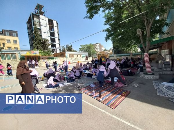 اردوی حیاطی و جشن آخر سال در دبستان دخترانه شاهد تحقیقی ناحیه ۶