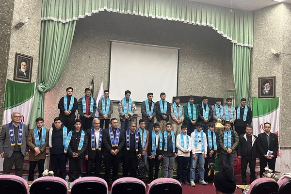 دانش‌آموزان عمره‌گزار سفیران نظام جمهوری اسلامی ایران هستند