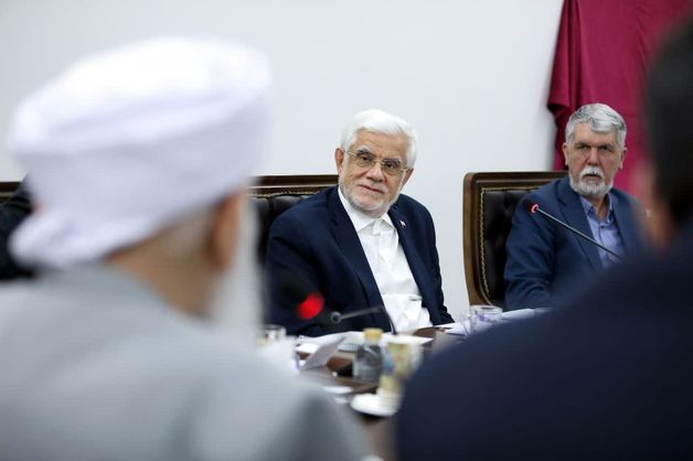 امروز بیشتر از هر زمان دیگر نیاز به وحدت شیعه و سنی داریم