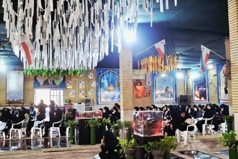 سوگواری عاشقان حضرت زهرا (س) در گلزار شهدای شهر  