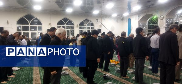 حضور دانش‌آموزان دبستان پسرانه فضیلت در نمایش آیینی یاس نبوی