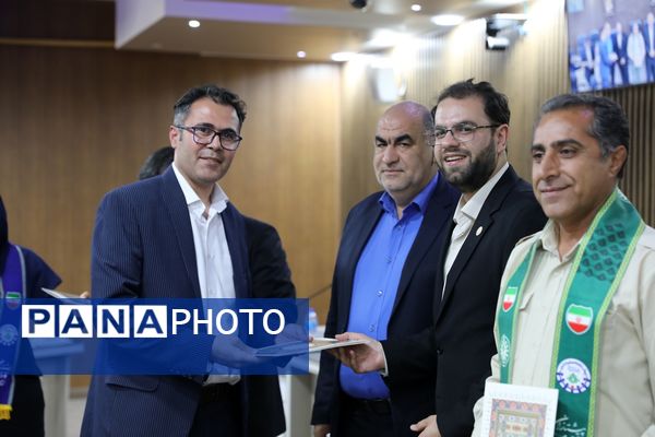 نشست تخصصی قائم مقام سازمان دانش‌آموزی با تشکل‌های پیشتازان در آذربایجان غربی